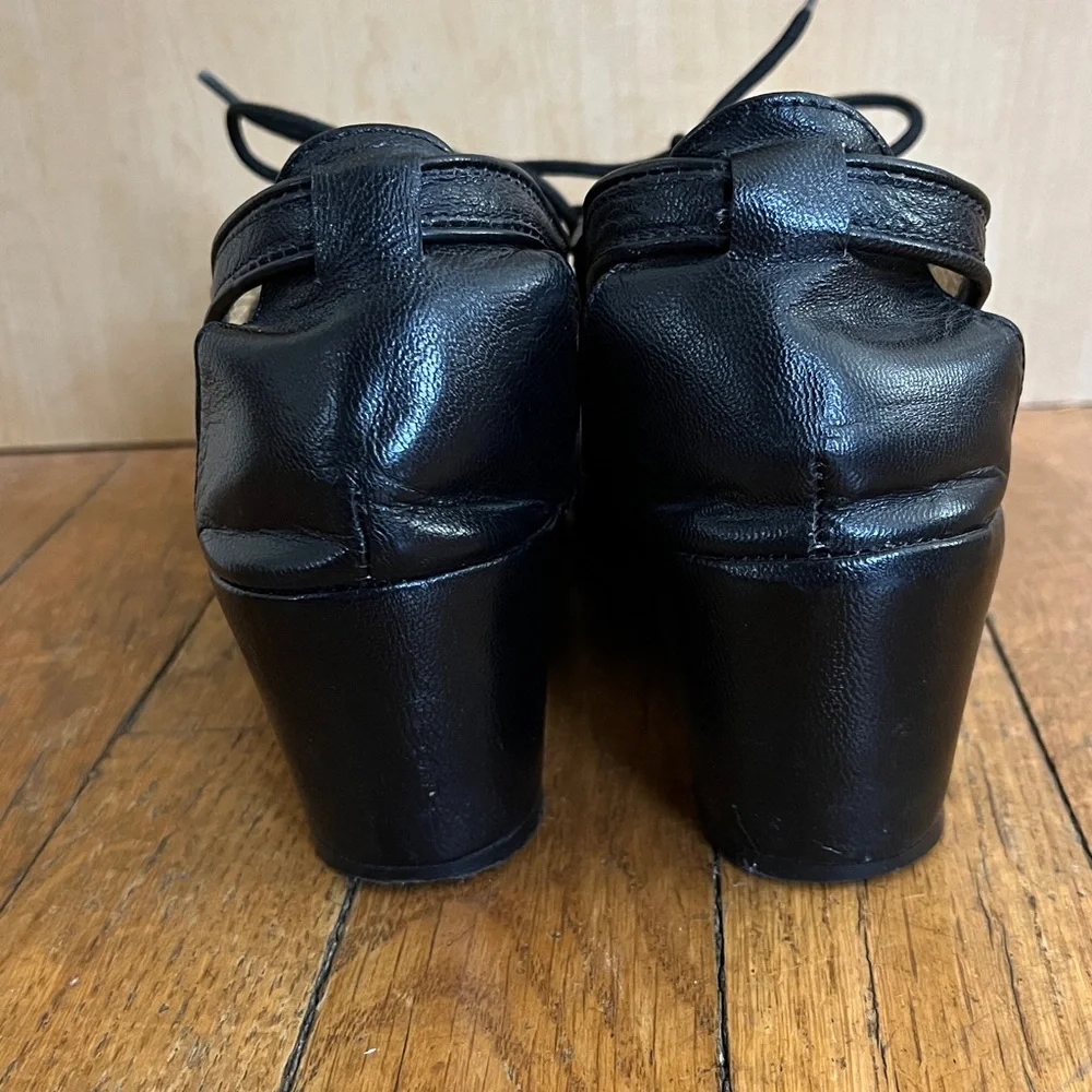 Women's Black and White Lace-Up Wedge Shoes - Picture 5 of 13